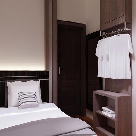 Neotel Hotel City Centre Tanjung Redep Zewnętrze zdjęcie
