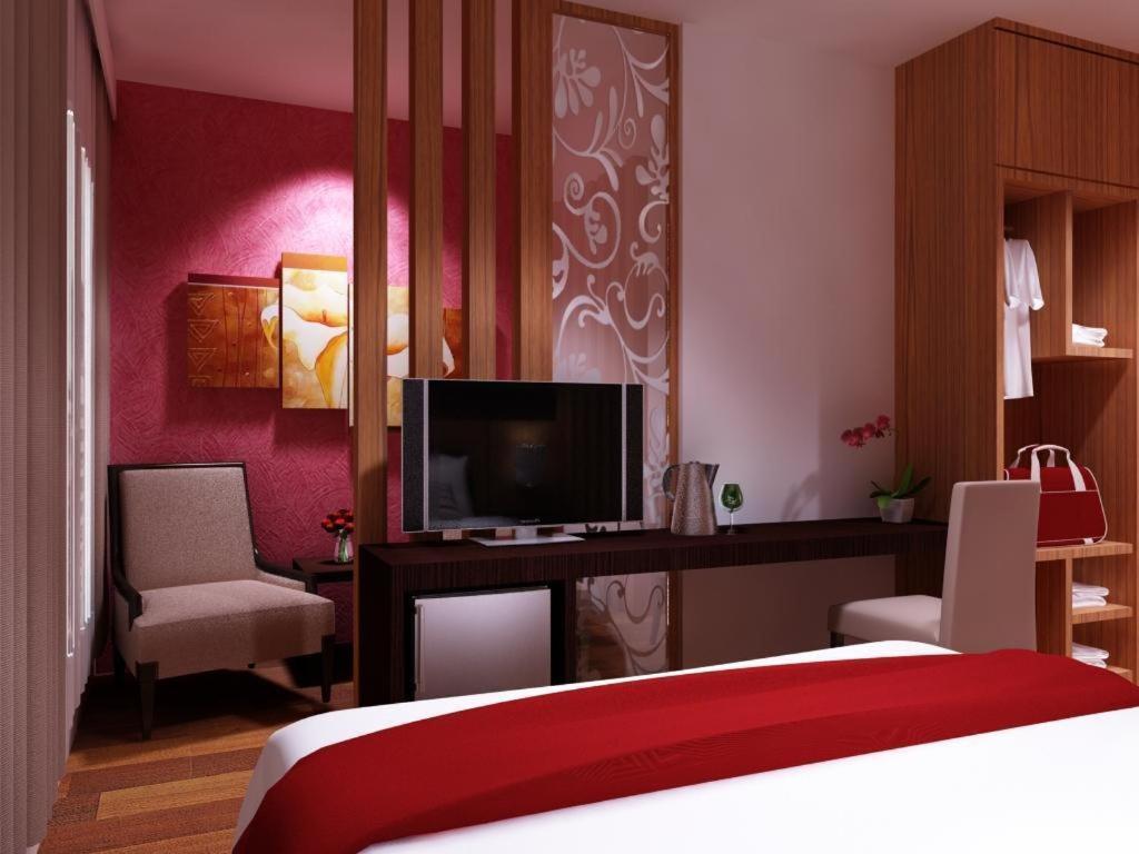 Neotel Hotel City Centre Tanjung Redep Zewnętrze zdjęcie