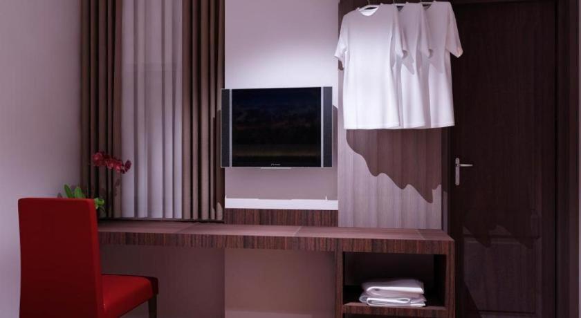 Neotel Hotel City Centre Tanjung Redep Zewnętrze zdjęcie